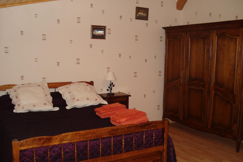 Bed and Breakfast La Croix De Bois à Jayat Extérieur photo